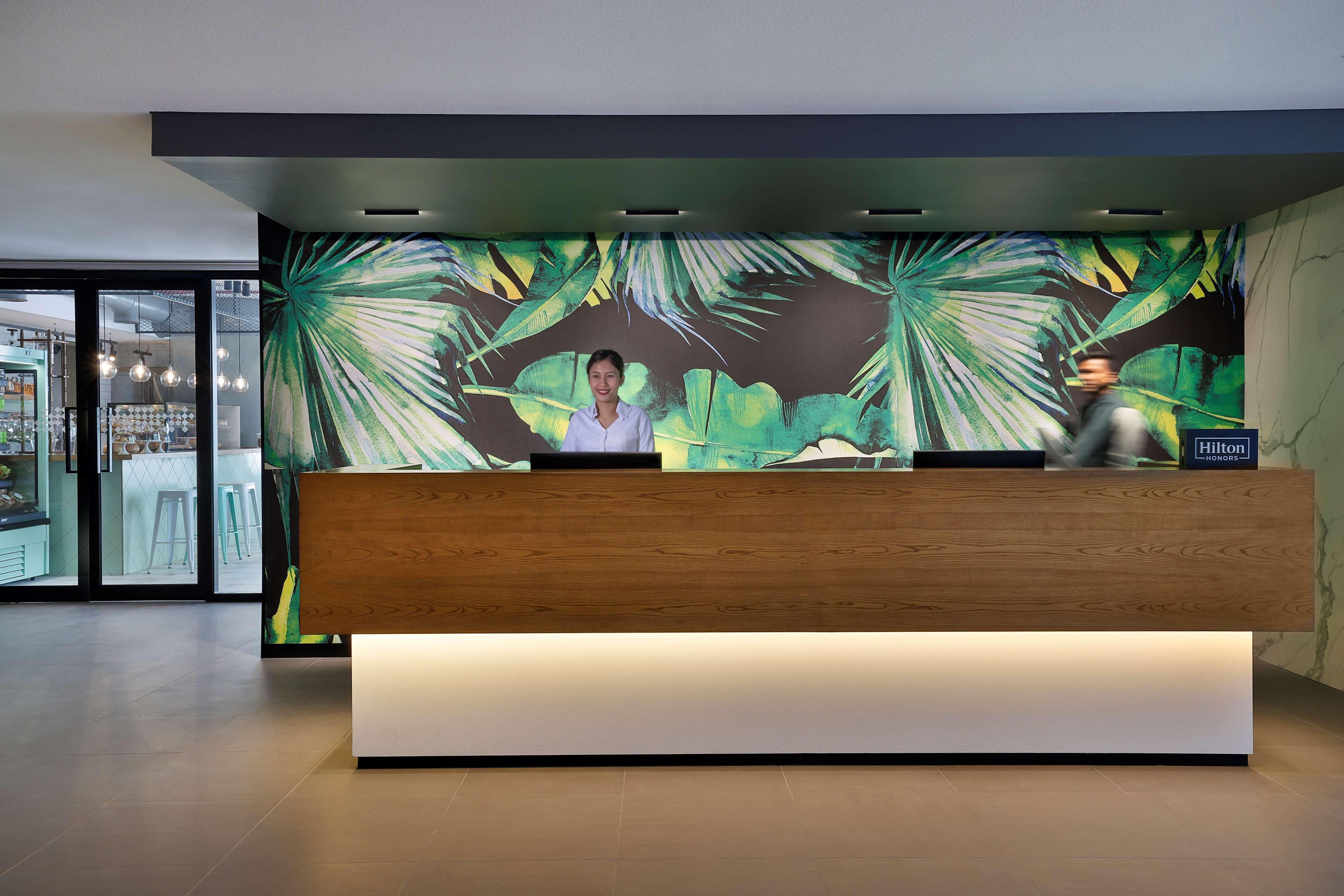 होटल के अलावा Doubletree By Hilton Yas Island Residences Abu Dhabi