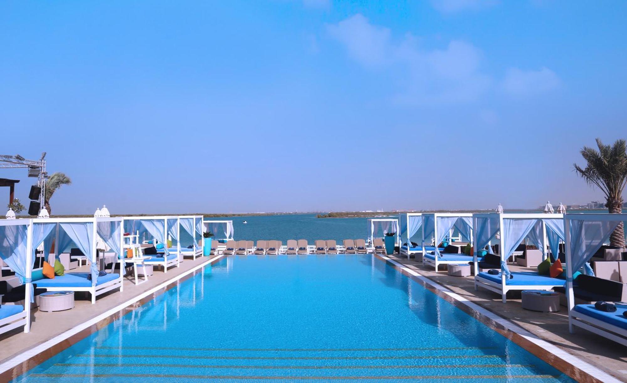 Doubletree By Hilton Yas Island Residences